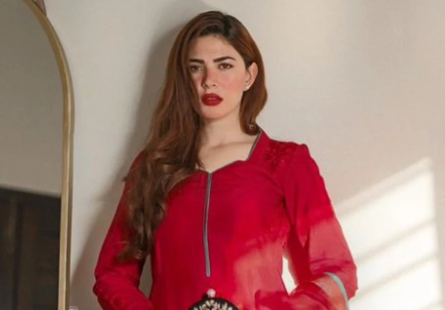 Naimal Khawar’s ‘all red beauty’ evokes wow reactions