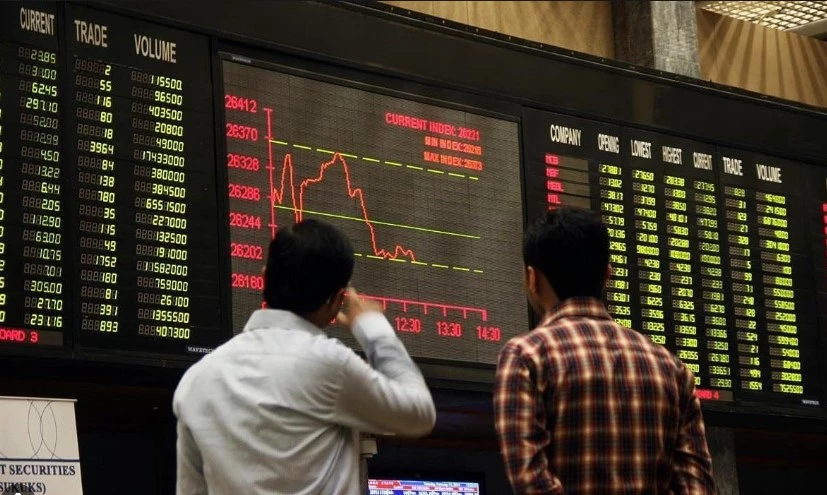 Bulls toss Pakistan Stock Exchange index to record high of 55,331 mark