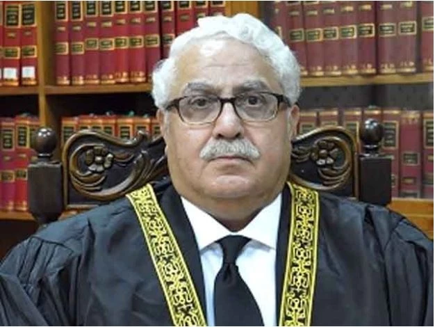 Justice Mazahar Naqvi opposes CJP, other judges’ inclusion in SJC hearing references against him