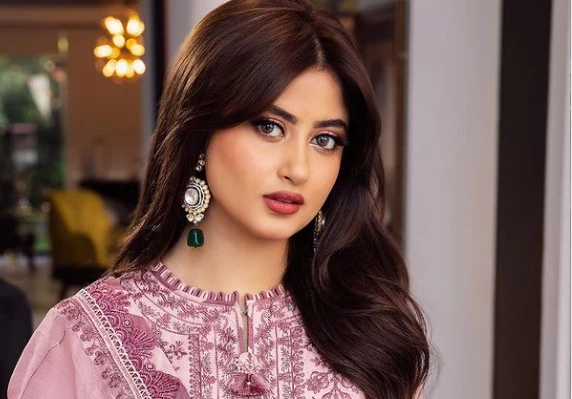 Sajal Aly's thought-provoking caption targets ‘men’