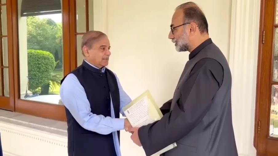 Shehbaz invites Haji Lashkari Raisani to join PML(N)