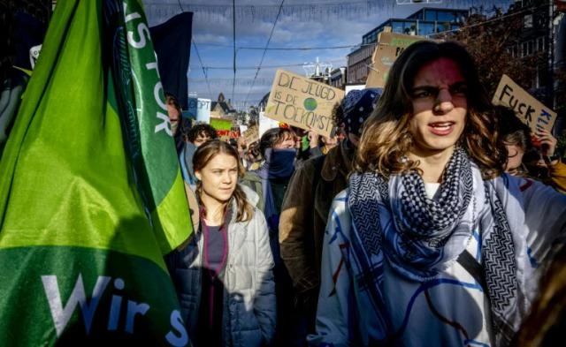 Greta, tens of thousands, in 'biggest ever' Amsterdam climate demo