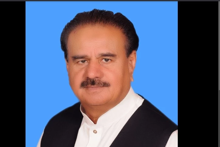 Ex-MNA Sardar Zulfiqar Ali Dullah quits PTI