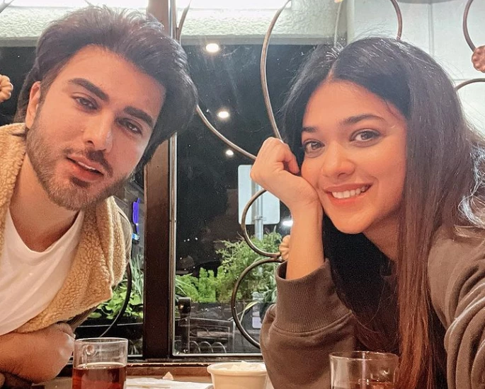  Intense dialogue over Persian tea: Sanam Jung and Imran Abbas spotted together in Houston