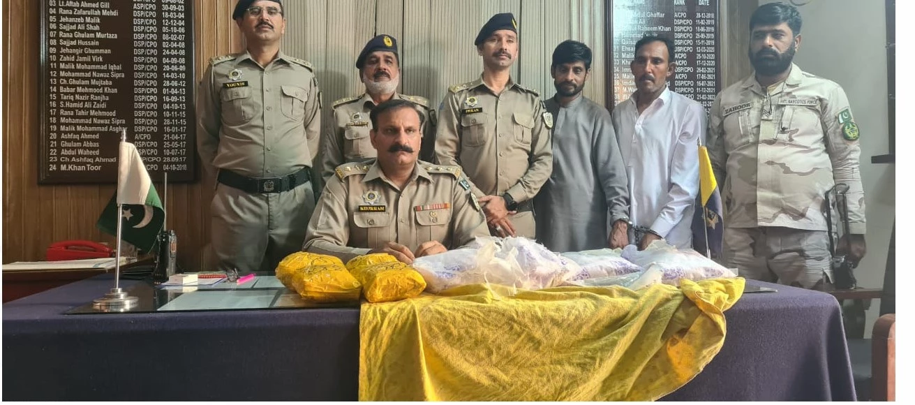 Motorway Police seize 7.8 kg heroin in successful operation