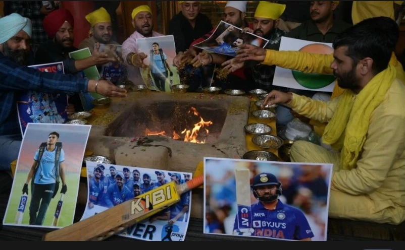 Sleepless India fans ready for World Cup title clash