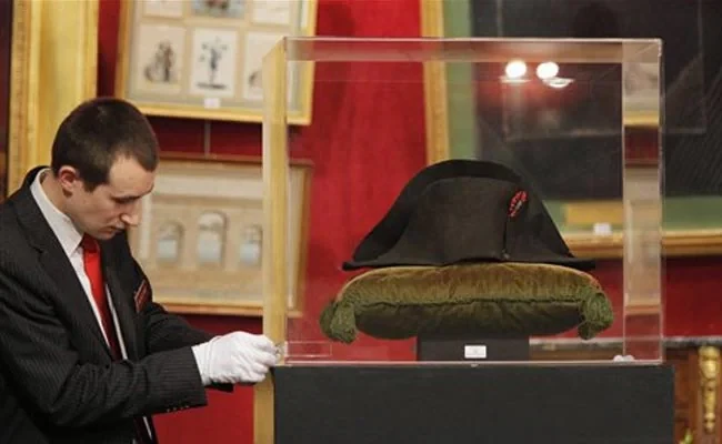 Napoleon's hat sells for record 1.9 mn euros in French auction