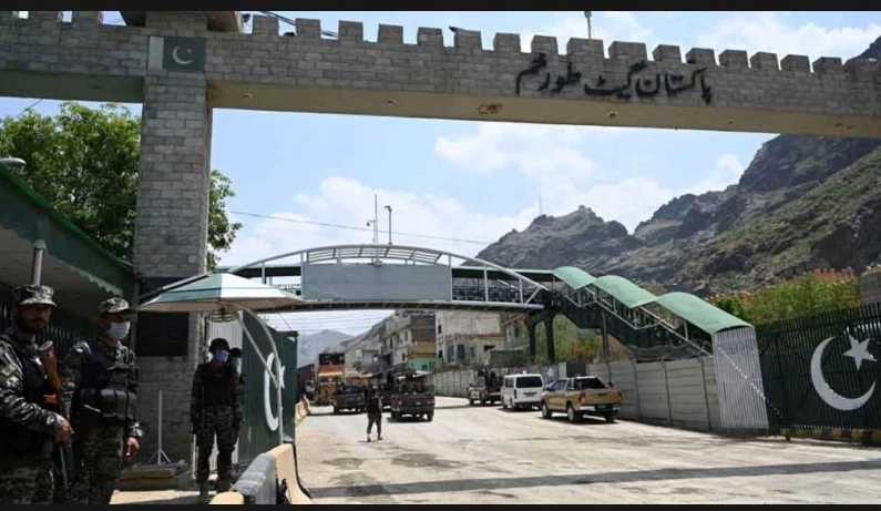 Pak-Afghan border trade resumes after Islamabad suspends new visa rule