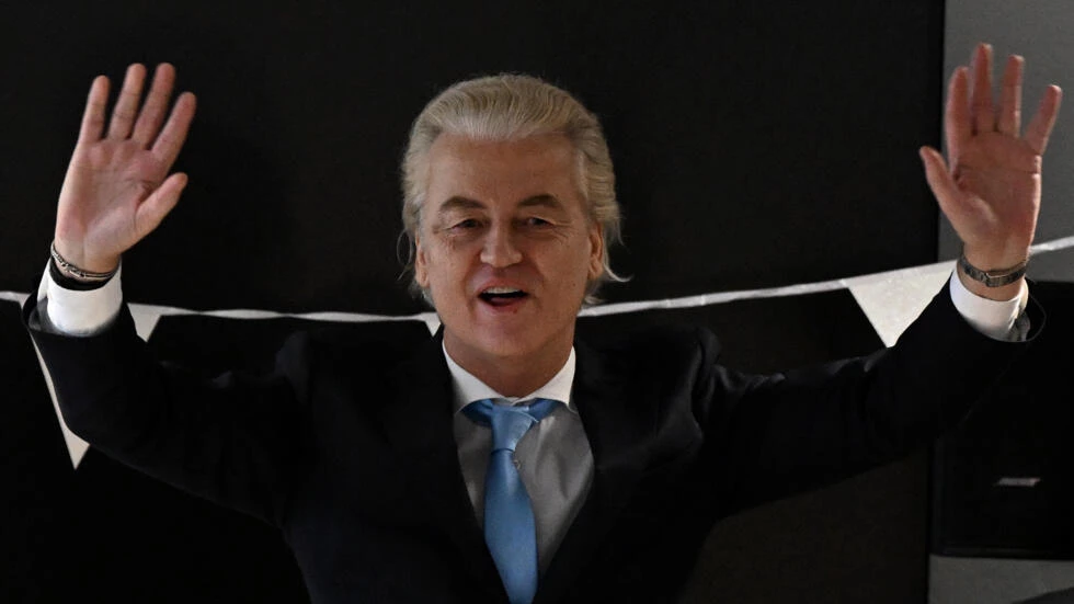 Far-right Wilders woos rivals after 'monster' Dutch vote win