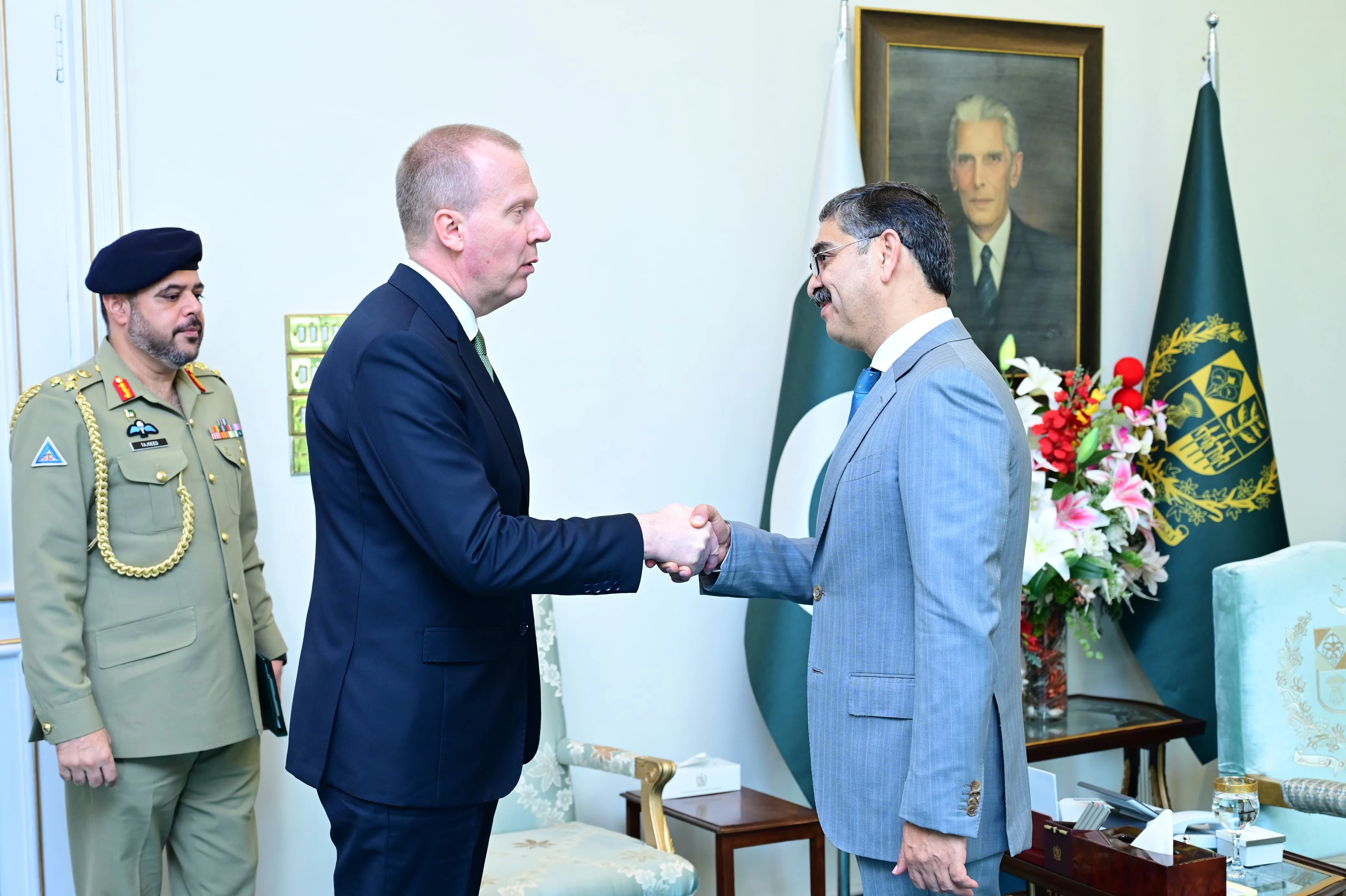 Prime Minister receives Russian Ambassador for farewell call