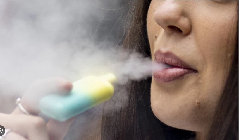 Australia bans disposable vape imports from January 1