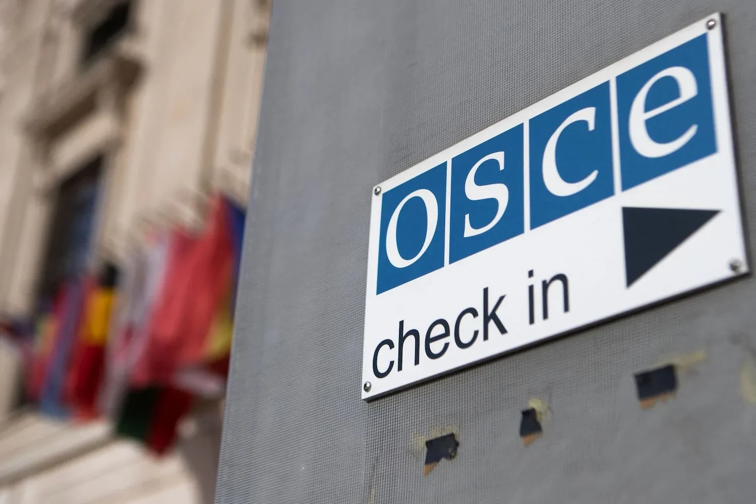 Ukraine will 'boycott' OSCE meeting over Lavrov's invitation