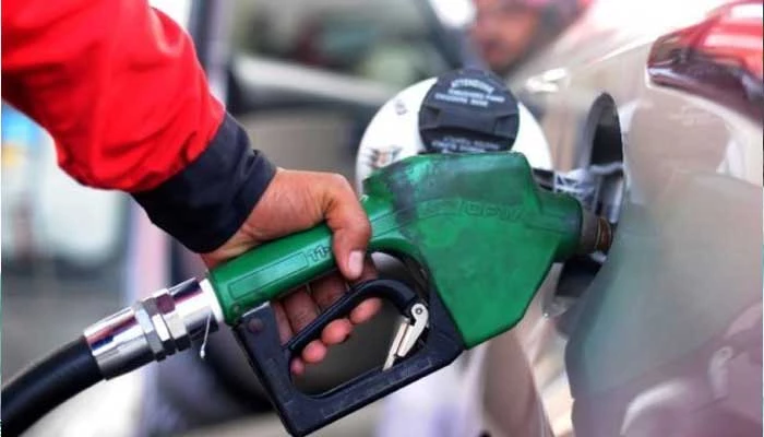 Petro price likely to increase, diesel price to decrease from December 1