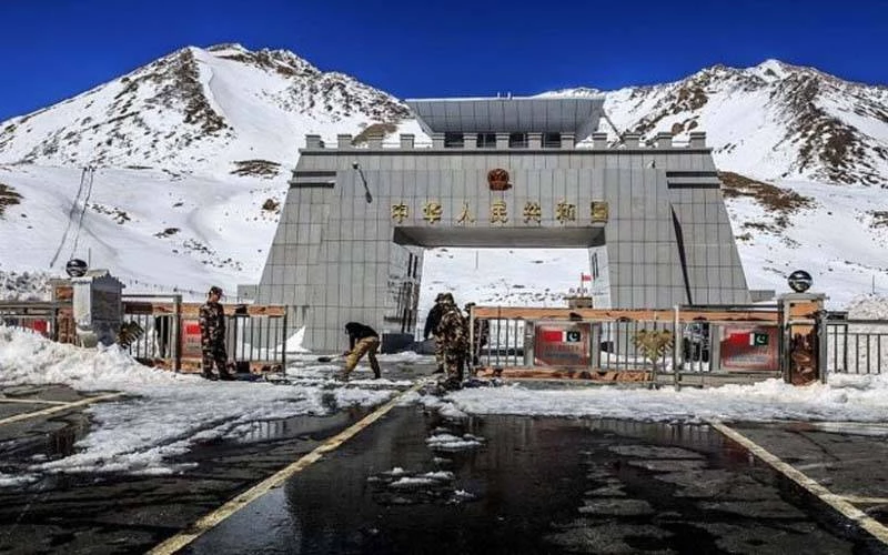 Pak-China Khunjarab Border seals shut for winter, reopens April 1, 2024