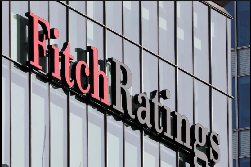 Fitch upgrades Greece's credit rating to investment grade