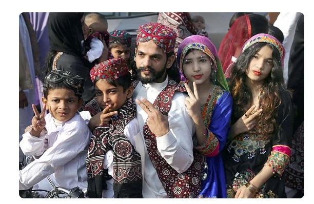 Kakar felicitates people on observance of Sindhi Cultural Day