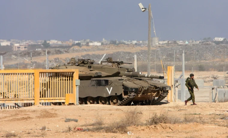 Dozens of Israeli tanks enter southern part of Gaza Strip: witnesses to AFP