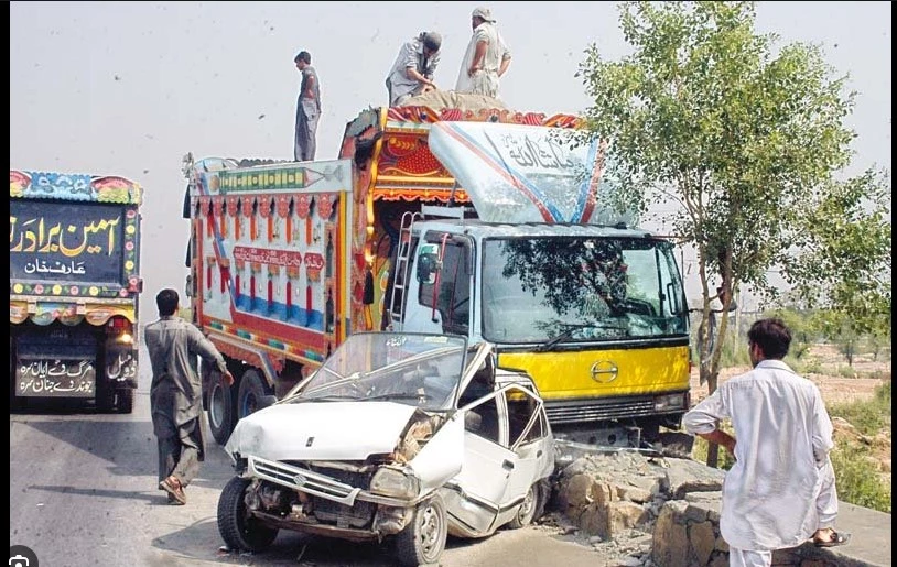 Four youth perish as truck rams car in Haripur