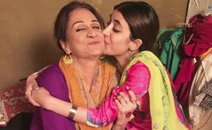 Urwa Hocane revels on Bushra Ansari’s ‘Saima Ch’ moments