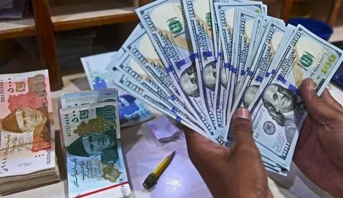 Pakistani rupee stretches lead against US dollar in interbank