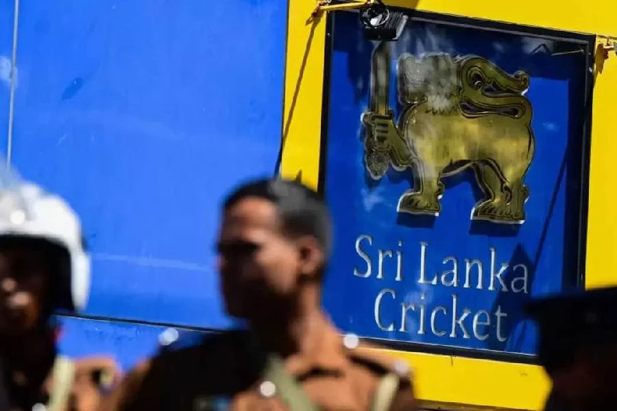 Sri Lanka revokes sacking of cricket board