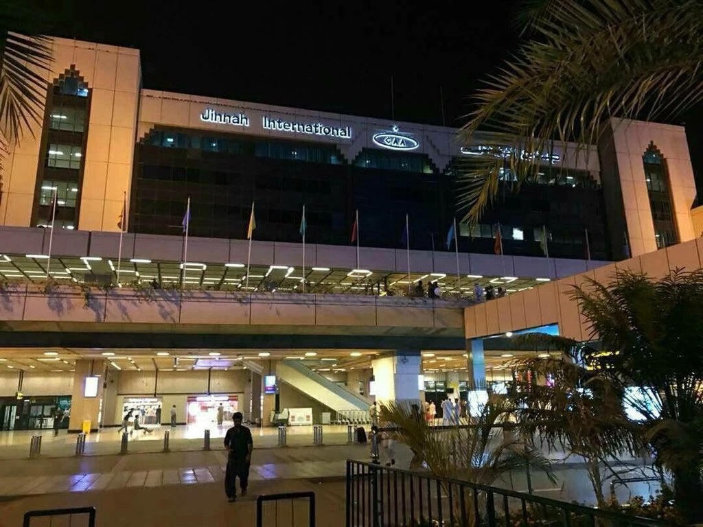 Power outage disrupts flight operations at Jinnah International Airport