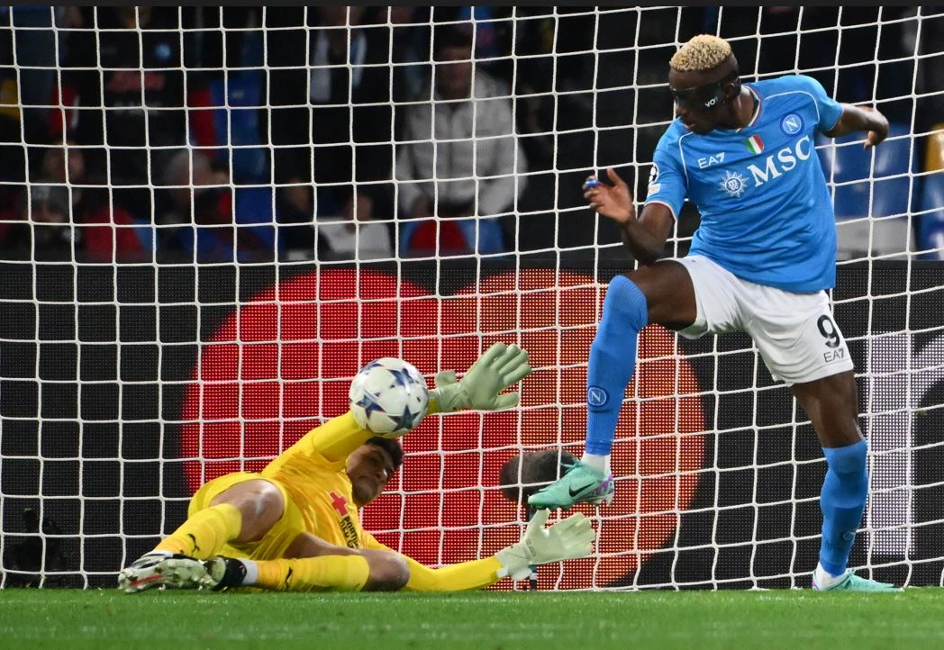 Osimhen and Kvaratskhelia fire Napoli past Cagliari and into top four