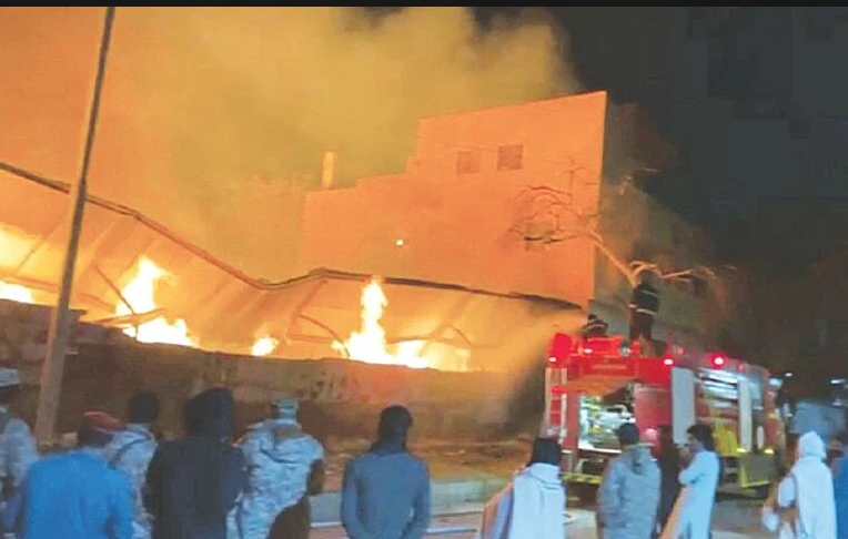 Fire breaks out in mobile phone franchise office in Karachi