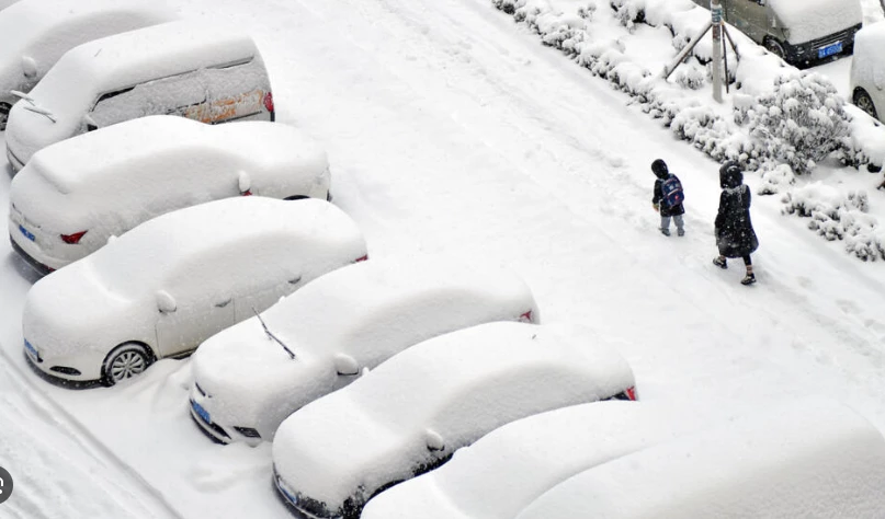 More records tumble as China cold snap persists