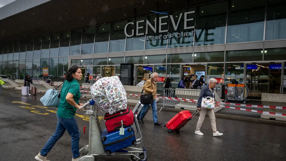 Flights delayed as Geneva airport workers go on strike