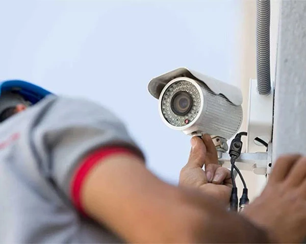 ECP decides to install CCTV cameras at booths in sensitive polling stations