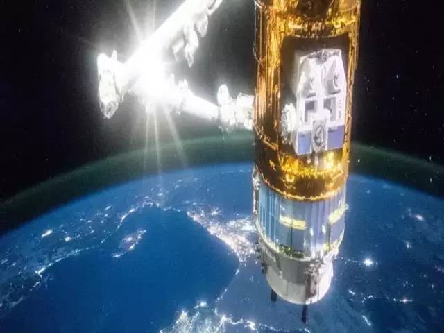 Japan moon lander enters lunar orbit