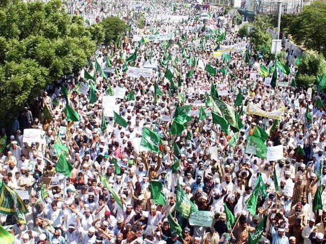 TLP, Sunni Tehreek forge electoral alliance in Karachi