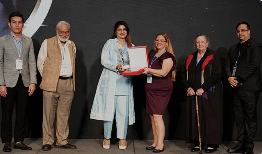 Pakistani woman wins ‘Best Asian Principal Award’ in Bangkok