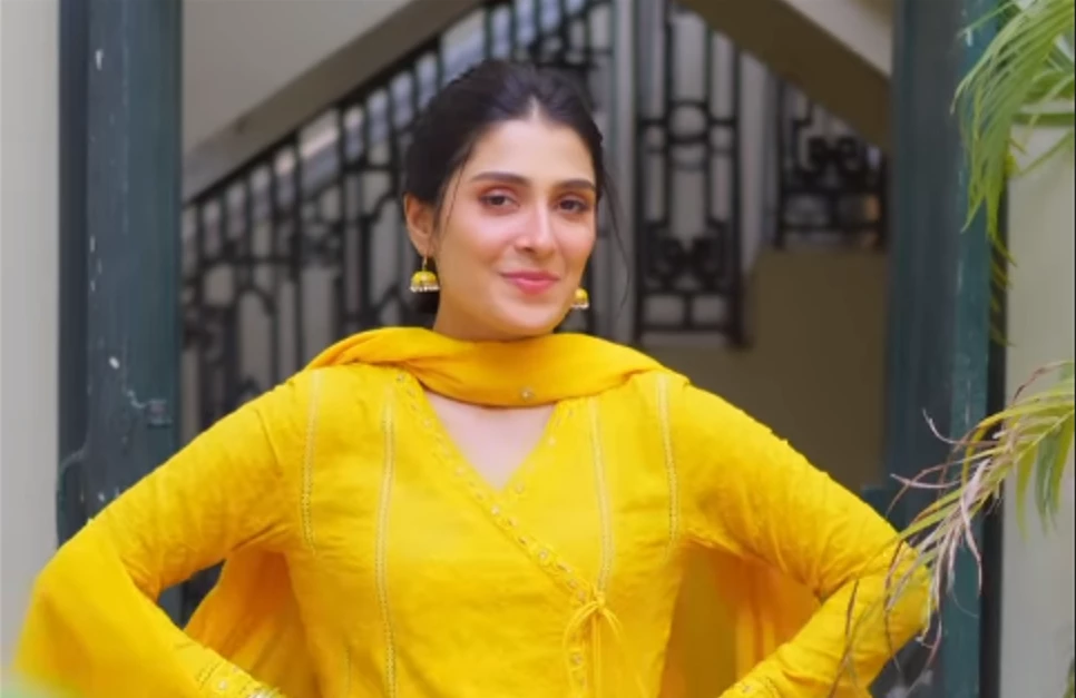 Ayeza Khan’s New Year colours are something you never seen before