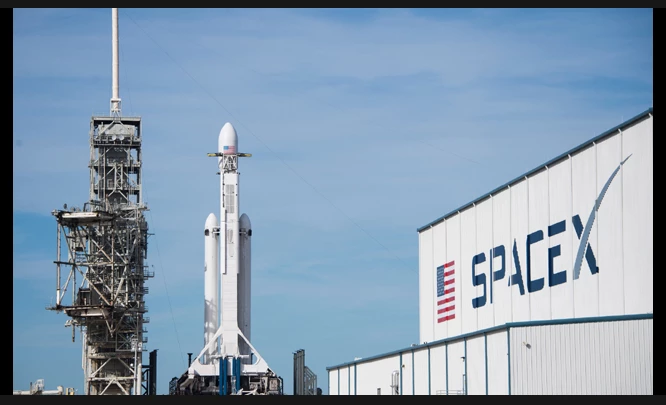 SpaceX sues to stop US hearing over fired workers