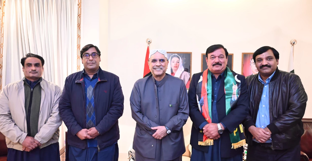 Various politicians join PPP