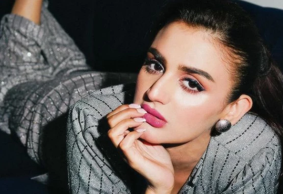 Fans curious regarding Hira Mani’s mesmerizing lip color