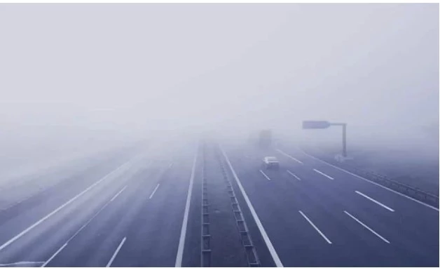 Fog suspends vehicular movement on motorway