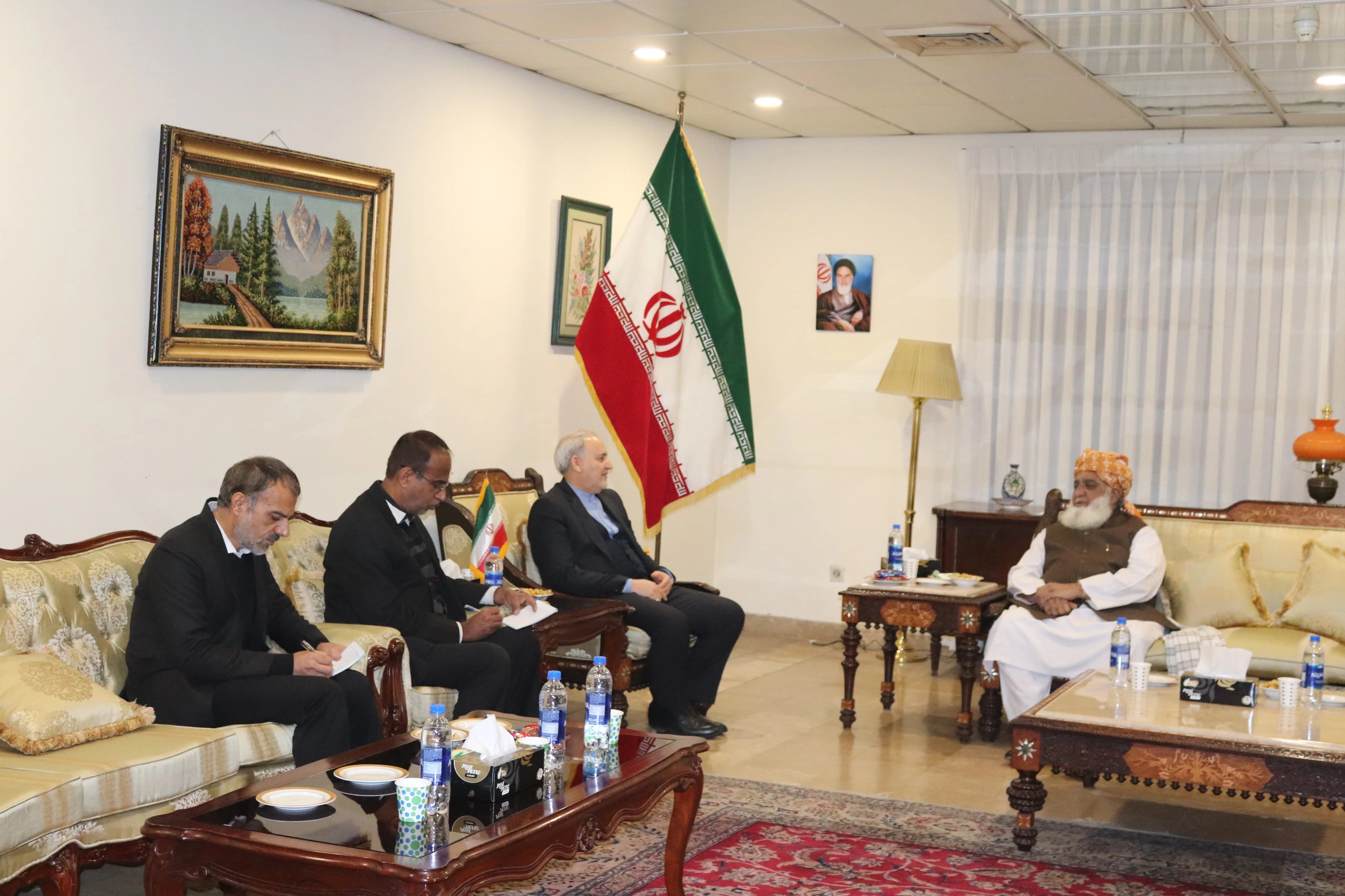 JUI chief condoles with Iran over Kerman attack