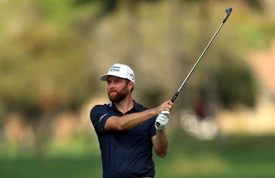 Kirk climbs to one-shot PGA Tour lead at Kapalua