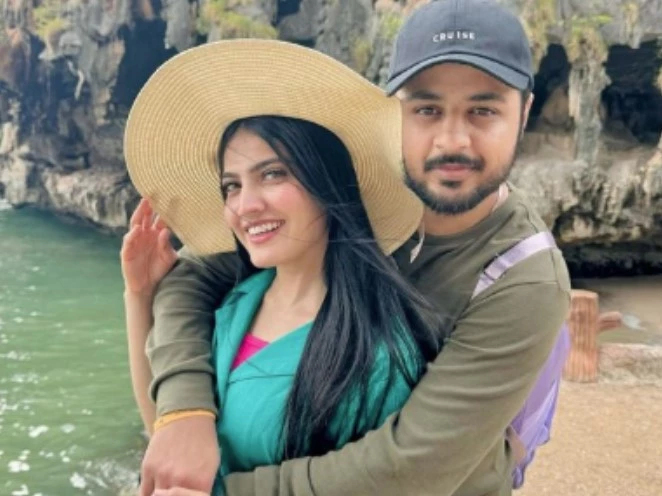 Iqra Kanwal unveils exotic honeymoon escapades in Thailand