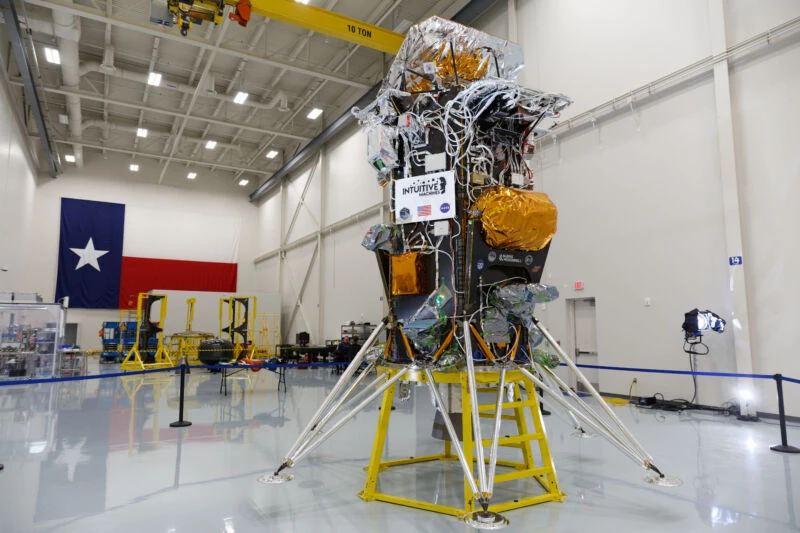 New US lunar lander runs into technical problem: company