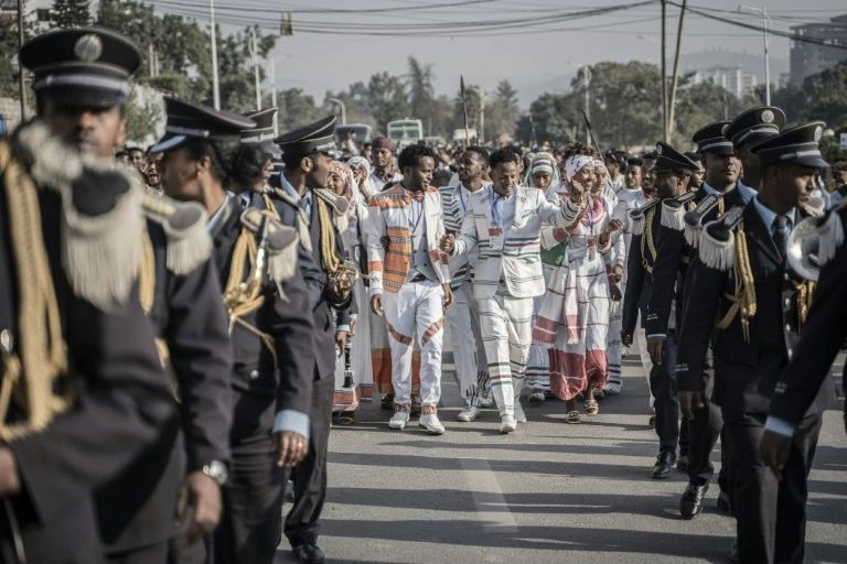 Hundreds marry in traditional Ethiopian mass wedding ceremony