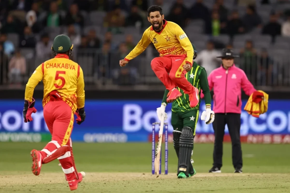 Raza helps Zimbabwe knock 143 in Sri Lanka T20