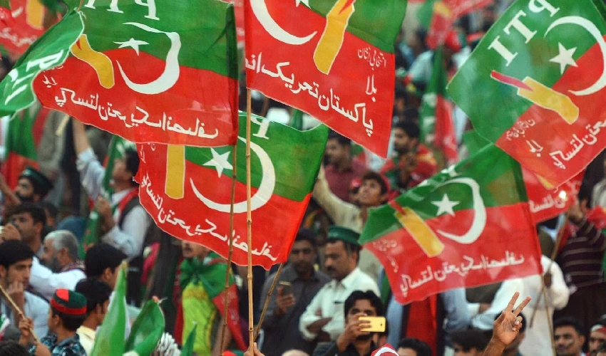 PTI splits into factions in Hafizabad, two brothers face each other