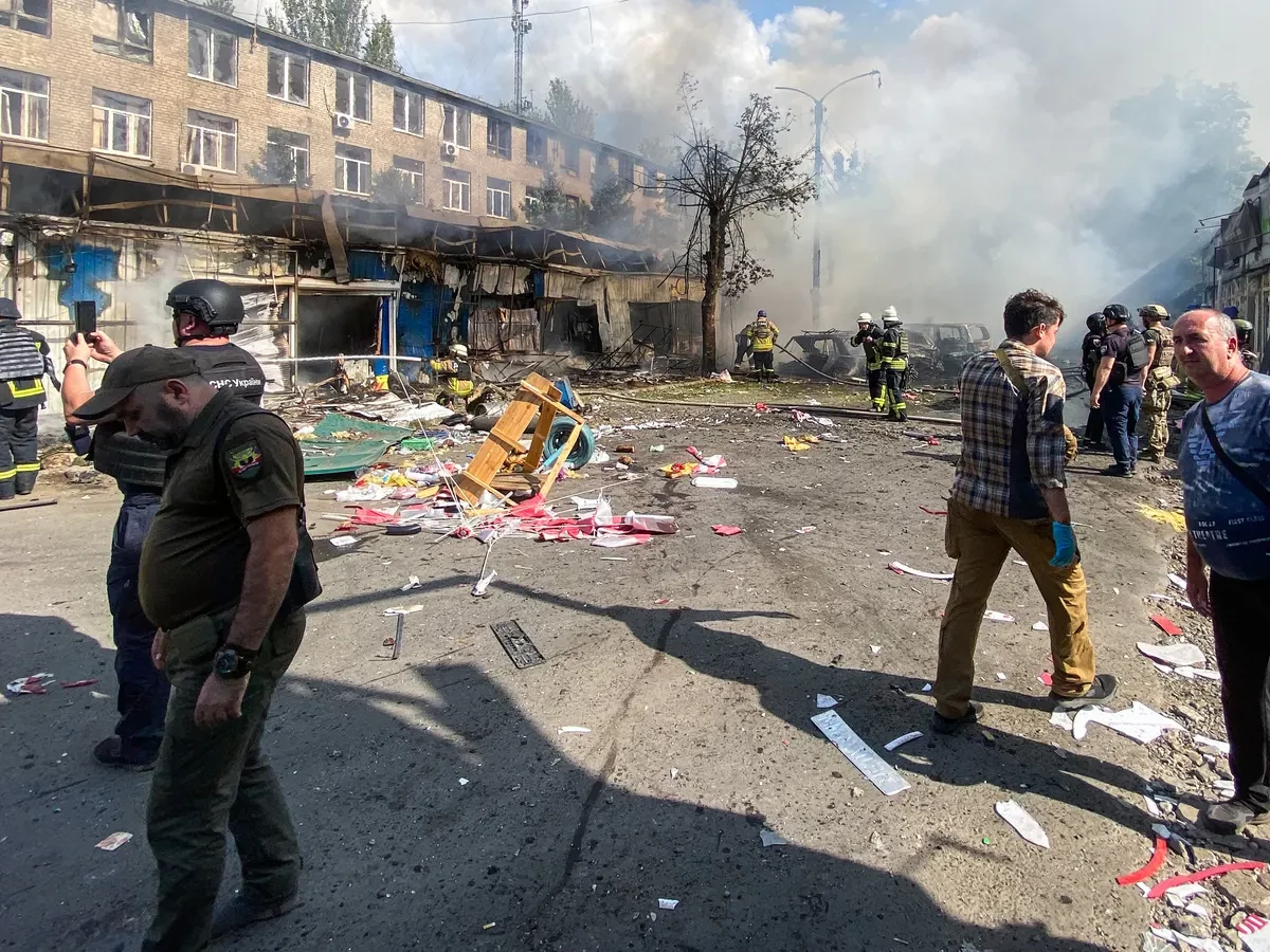 Strike on busy market kills 25 in Russian-held Donetsk