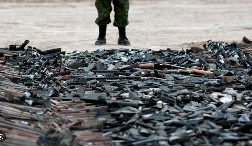 Mexico says US army weapons being smuggled across border