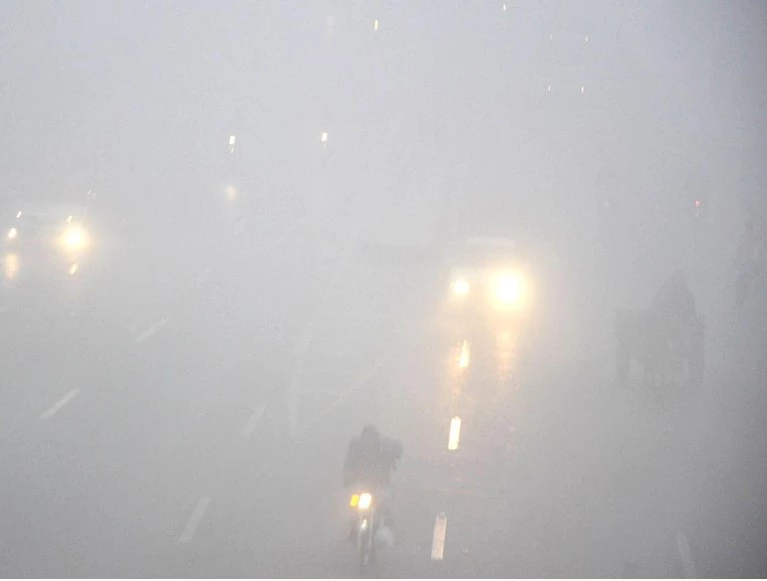 Fog shuts several sections of motorways across country