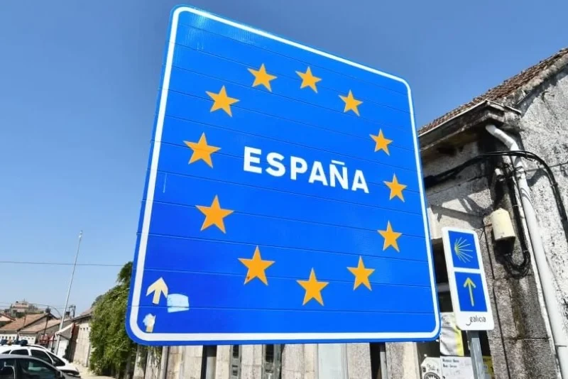 Spanish government starts talks to cut workweek to 37.5 hours